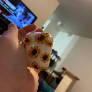 2nd generation air pods